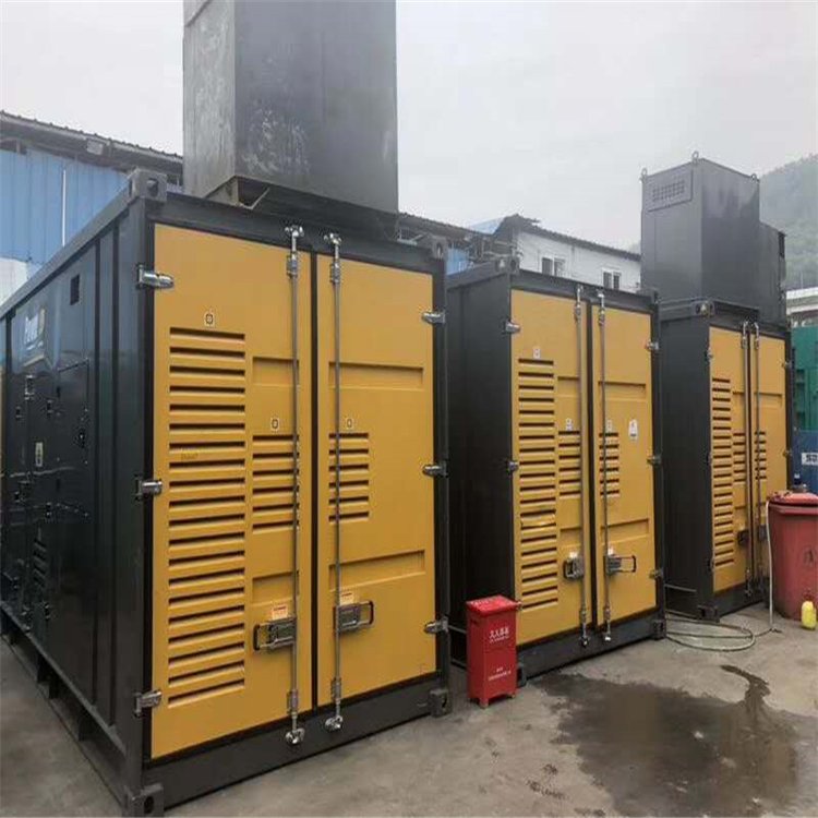 浉河温度变化对不同类型欠压保护装置的可靠性影响有何差异？