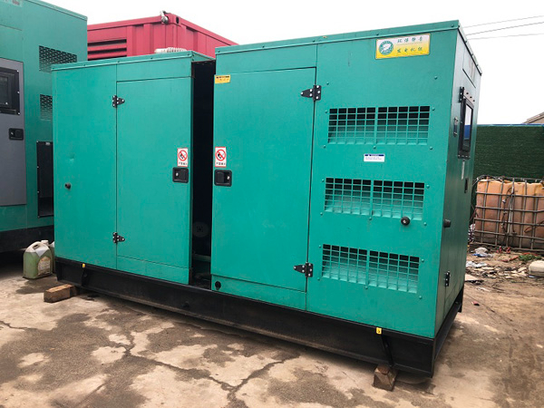 浉河怎样合理控制磷酸铁锂蓄电池的充放电倍率以延长其使用寿命？