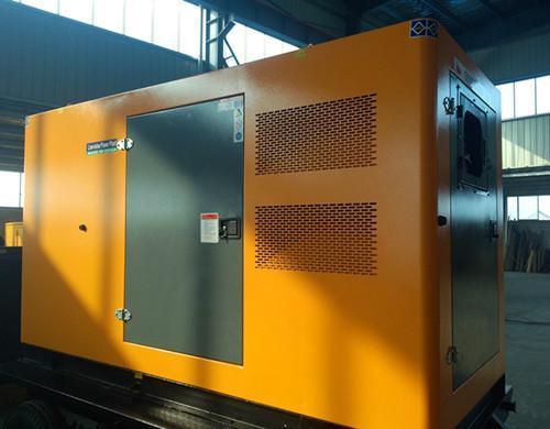 浉河汽油发电机组电瓶电解液的密度应该保持在什么范围？